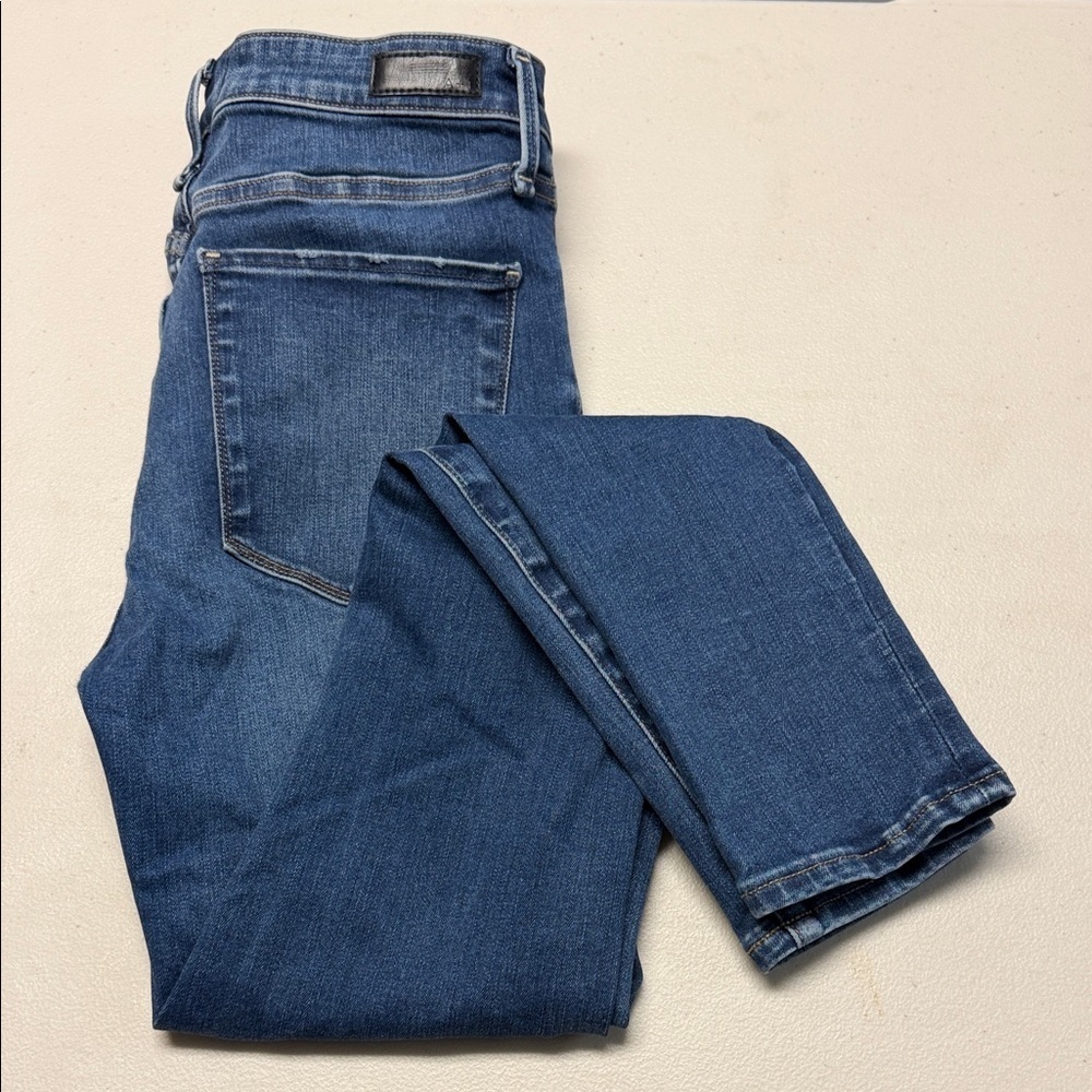 Abercrombie & Fitch Distressed Skinny Jeans